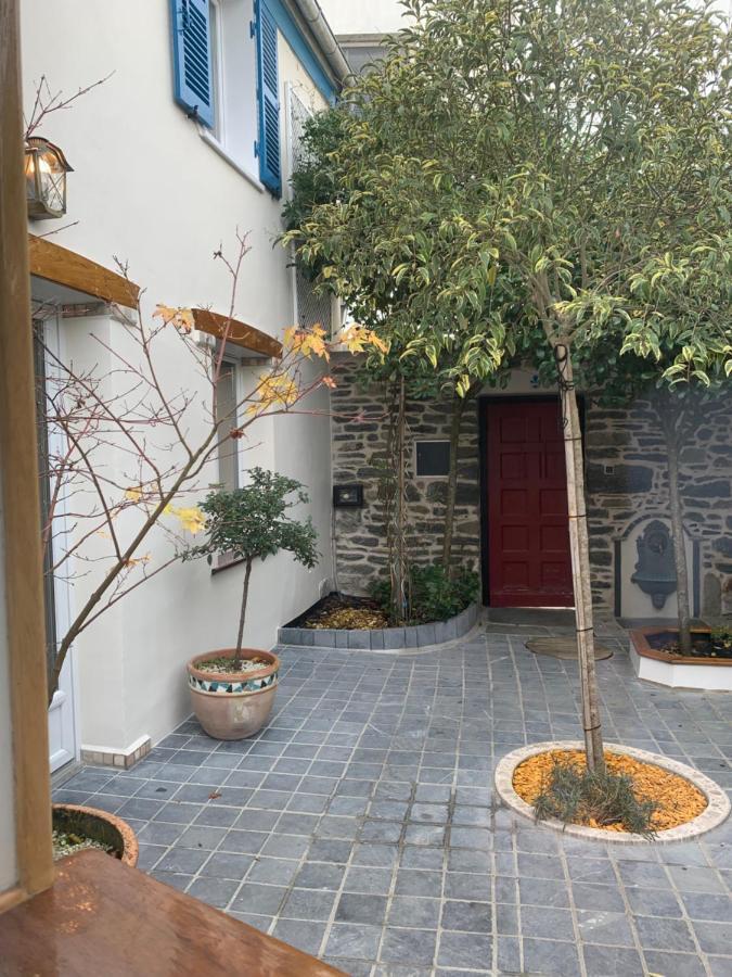 Aux Vieilles Murailles • Charmante Maison & Cour Morlaix Eksteriør billede